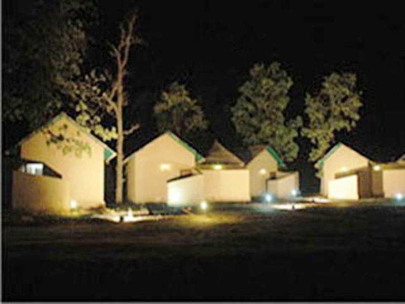 Tiger Lagoon Hotel Bandhavgarh National Park Exterior foto