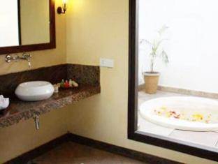 Tiger Lagoon Hotel Bandhavgarh National Park Exterior foto